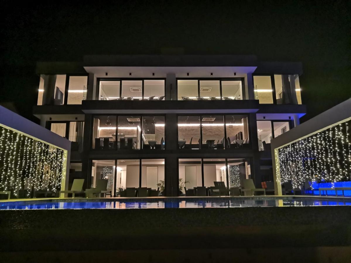 Sky Beach Aparthotel Marina Exterior foto