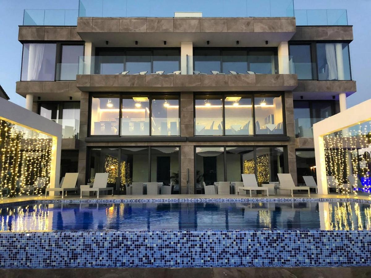 Sky Beach Aparthotel Marina Exterior foto
